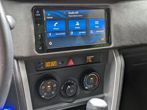 Used 2020 Toyota 86 image 10