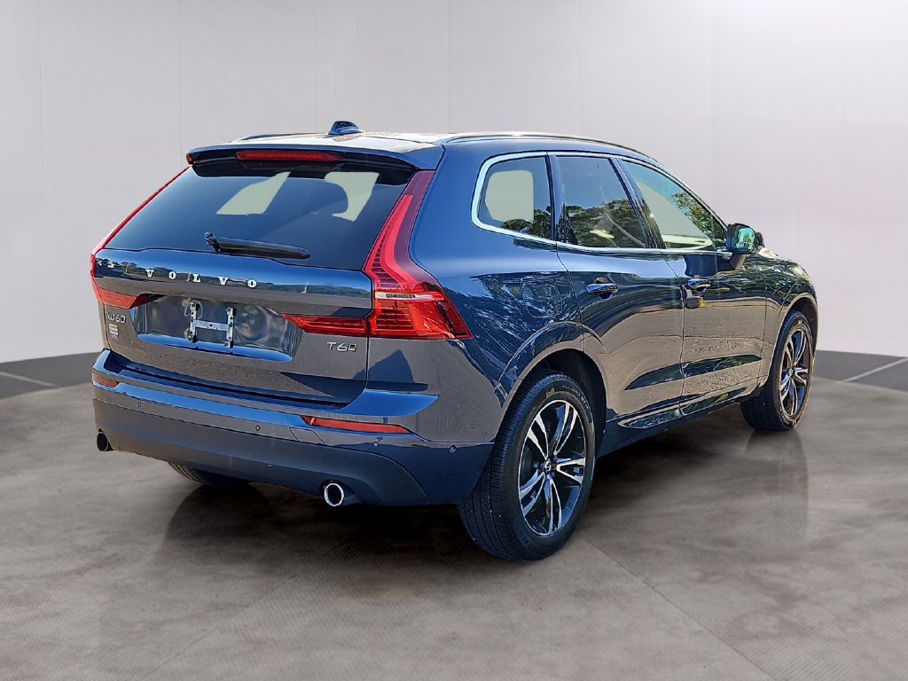 Used 2019 Volvo XC60 T6 Momentum w/ Multimedia Package AWD/4WD image 4