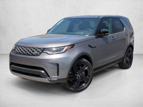 New 2026 Land Rover Discovery S AWD/4WD image 1