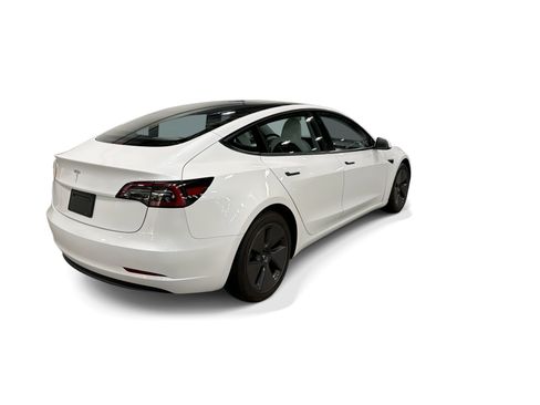 Certified 2023 Tesla Model 3 Standard Range RWD image 6
