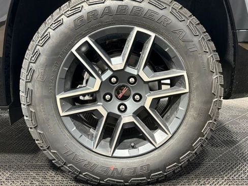 New 2026 GMC Terrain AT4 image 23
