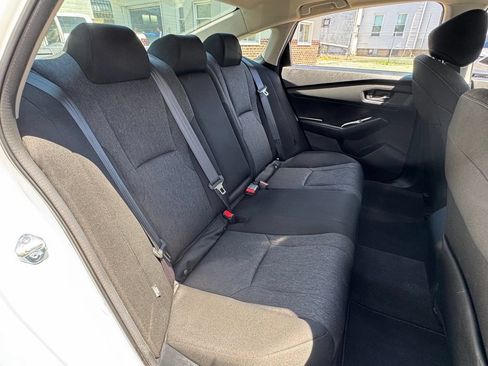 Used 2023 Honda Accord EX image 17
