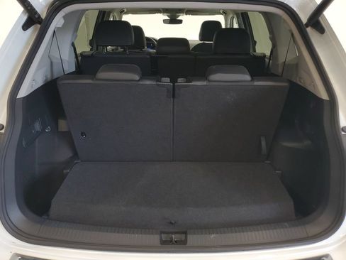 Used 2024 Volkswagen Tiguan Wolfsburg Edition FWD image 24