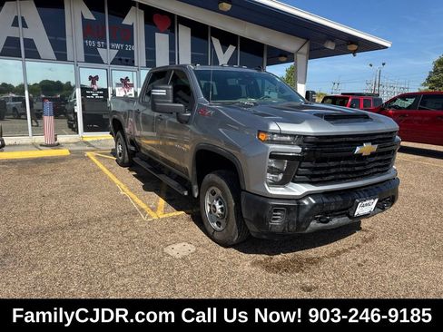 Used 2025 Chevrolet Silverado 2500 W/T w/ WT Convenience Package AWD/4WD image 1