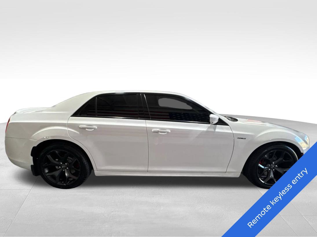 Used 2022 Chrysler 300 S w/ Comfort Group RWD image 4