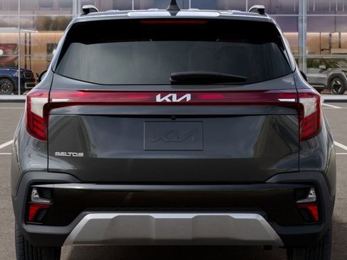 New 2026 Kia Seltos EX FWD image 13