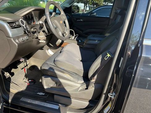 Used 2017 Chevrolet Suburban LT AWD/4WD image 20