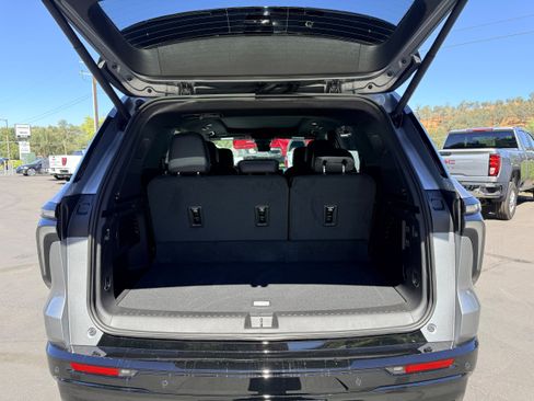 New 2026 Chevrolet Traverse High Country AWD/4WD image 7