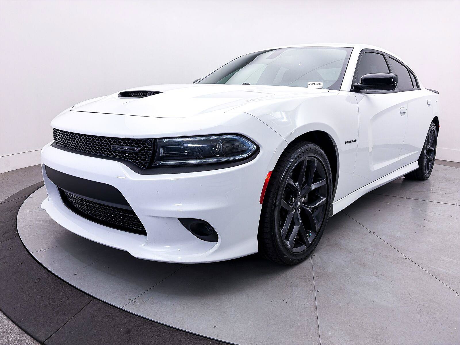 Used 2022 Dodge Charger R/T w/ Plus Group RWD image 13