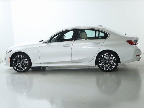 Certified 2025 BMW 330i xDrive Sedan w/ Premium Package image 38
