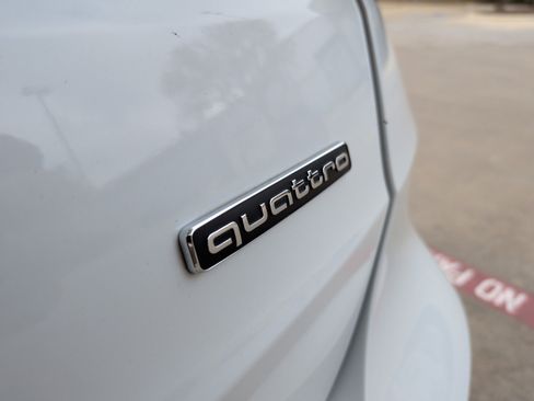 Used 2022 Audi Q3 2.0T Premium Plus w/ Premium Plus Package image 40