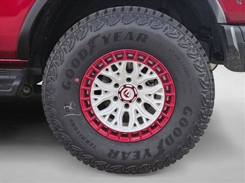 New 2025 Ford Bronco Heritage Edition AWD/4WD image 10