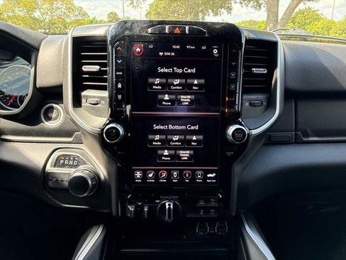 Used 2021 RAM 1500 Big Horn RWD image 19