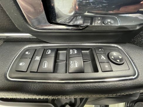 Used 2018 RAM 2500 Laramie w/ Snow Chief Group AWD/4WD image 13