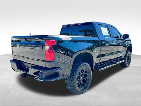 Used 2022 Chevrolet Silverado 1500 LT Trail Boss w/ Convenience Package II image 5