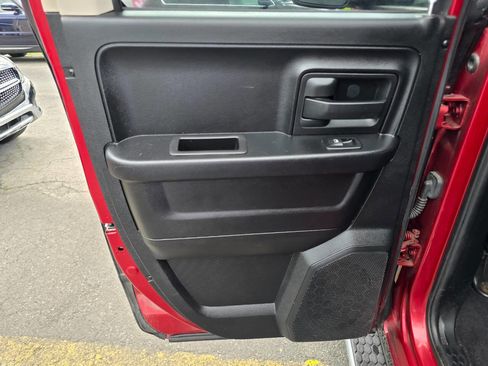 Used 2015 RAM 1500 Express AWD/4WD image 19
