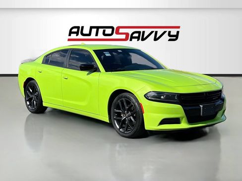 Used 2023 Dodge Charger SXT w/ Blacktop Package RWD image 1
