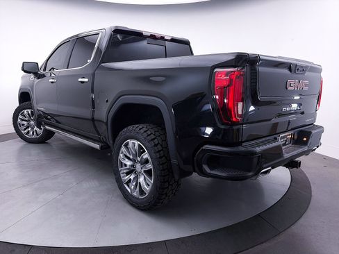 Used 2023 GMC Sierra 1500 Denali w/ Denali Reserve Package AWD/4WD image 3
