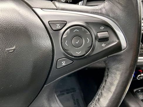 Used 2021 Buick Enclave Avenir AWD/4WD image 18