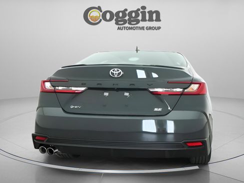 New 2026 Toyota Camry SE image 18