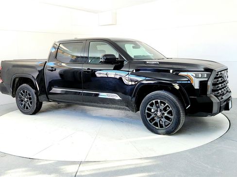 New 2026 Toyota Tundra Platinum image 7