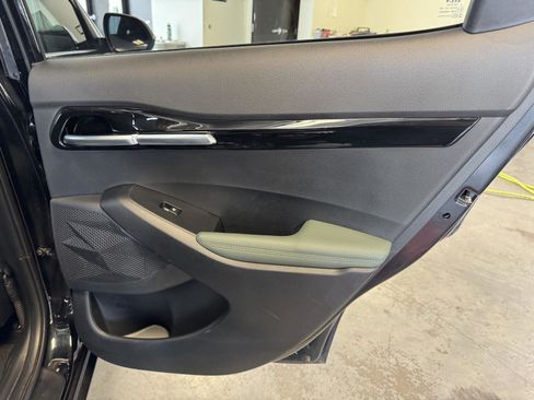 Used 2024 Kia Seltos SX w/ SX Sunroof Package image 25