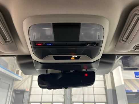 Certified 2025 Subaru Crosstrek 2.5i Limited w/ Crosstrek Mirror Package AWD/4WD image 30