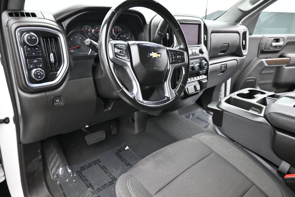 Used 2023 Chevrolet Silverado 2500 LT AWD/4WD image 12