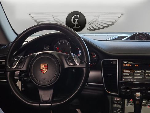 Used 2014 Porsche Panamera image 24