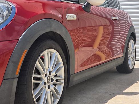 Used 2016 MINI Cooper S w/ Premium Package FWD image 34