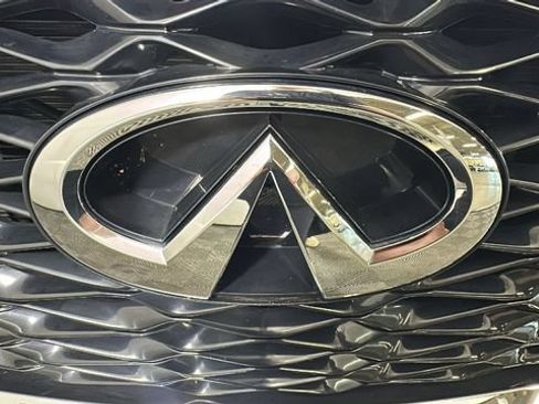 Used 2025 INFINITI QX60 Pure AWD/4WD image 8