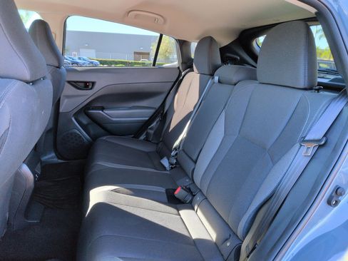 Used 2025 Subaru Crosstrek 2.0i Premium image 30