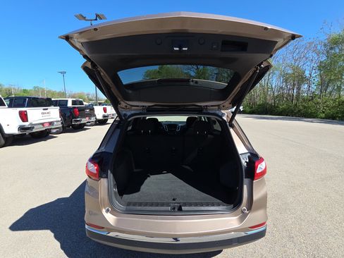 Used 2019 Chevrolet Equinox LT image 31