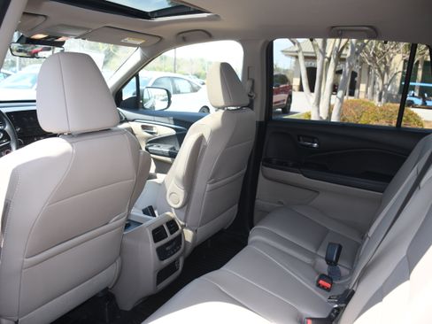 Used 2022 Honda Pilot Special Edition image 17