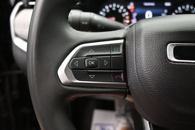 Used 2024 Jeep Compass Latitude AWD/4WD image 14