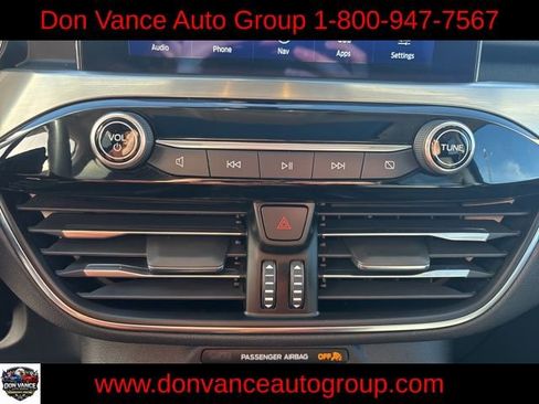 Used 2022 Ford Escape Titanium w/ Class II Trailer Tow Package image 25