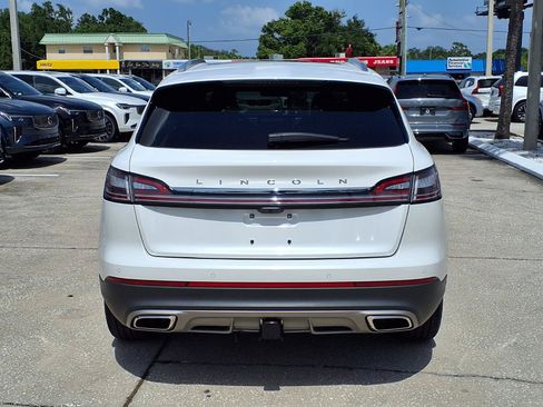 Used 2023 Lincoln Nautilus Reserve w/ Equipment Group 201A AWD/4WD image 6