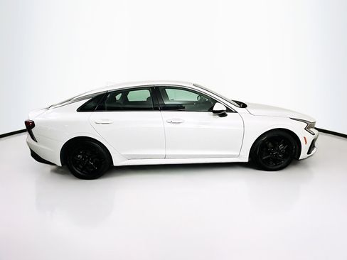 Used 2025 Kia K5 LXS image 10