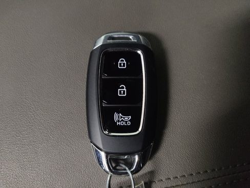 Used 2020 Hyundai Santa Fe SEL FWD image 32