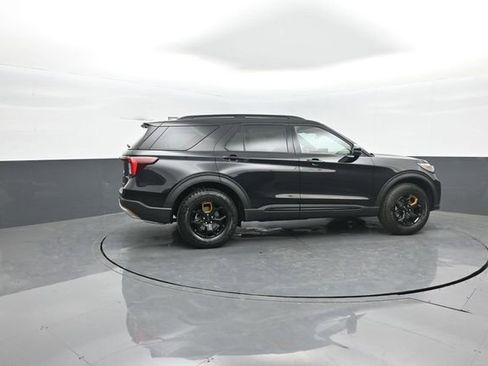 New 2026 Ford Explorer Tremor image 8