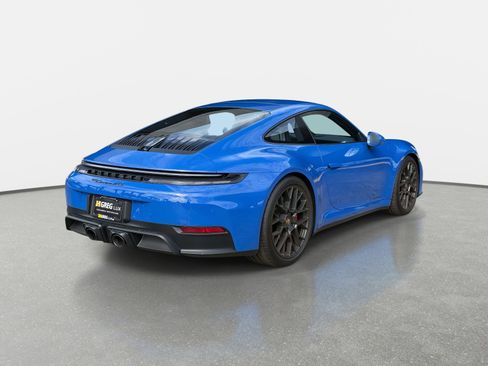Used 2025 Porsche 911 Carrera GTS image 3