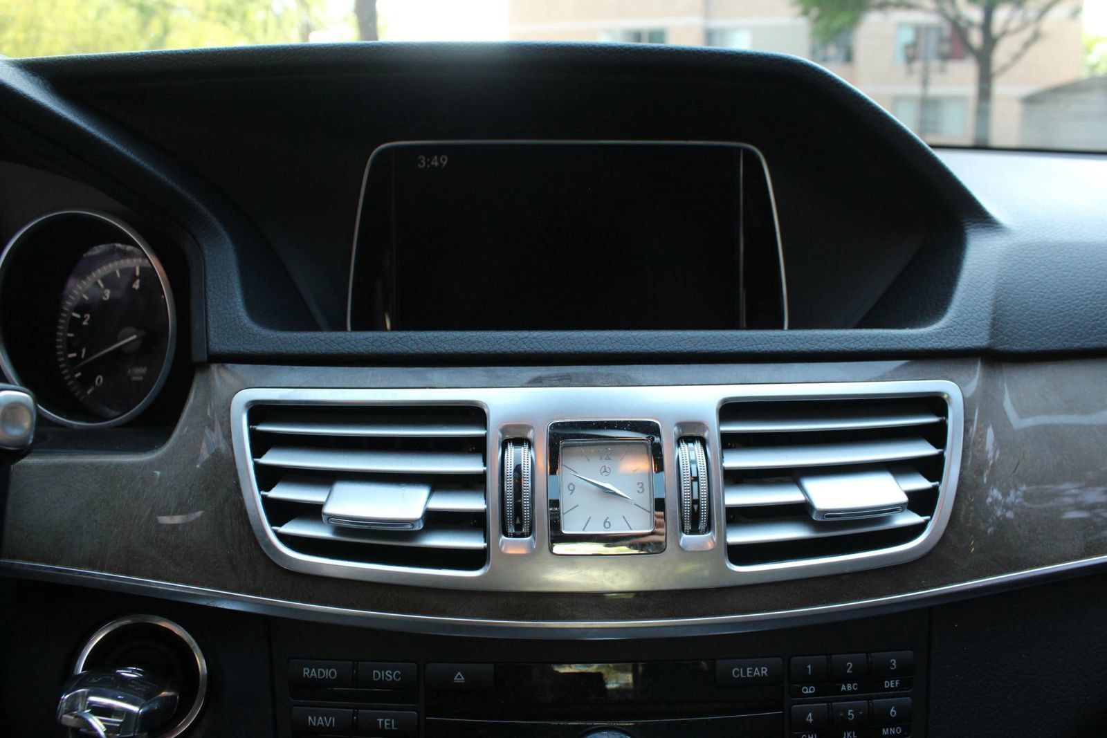 Used 2015 Mercedes-Benz E 350 4MATIC Sedan image 33