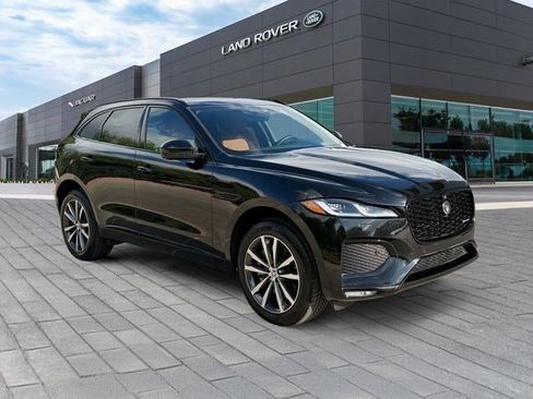 New 2025 Jaguar F-PACE R-Dynamic S AWD/4WD image 7