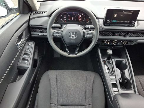 Certified 2023 Honda Accord LX image 11