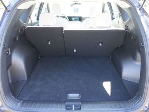 Used 2025 Hyundai Tucson SE FWD image 13