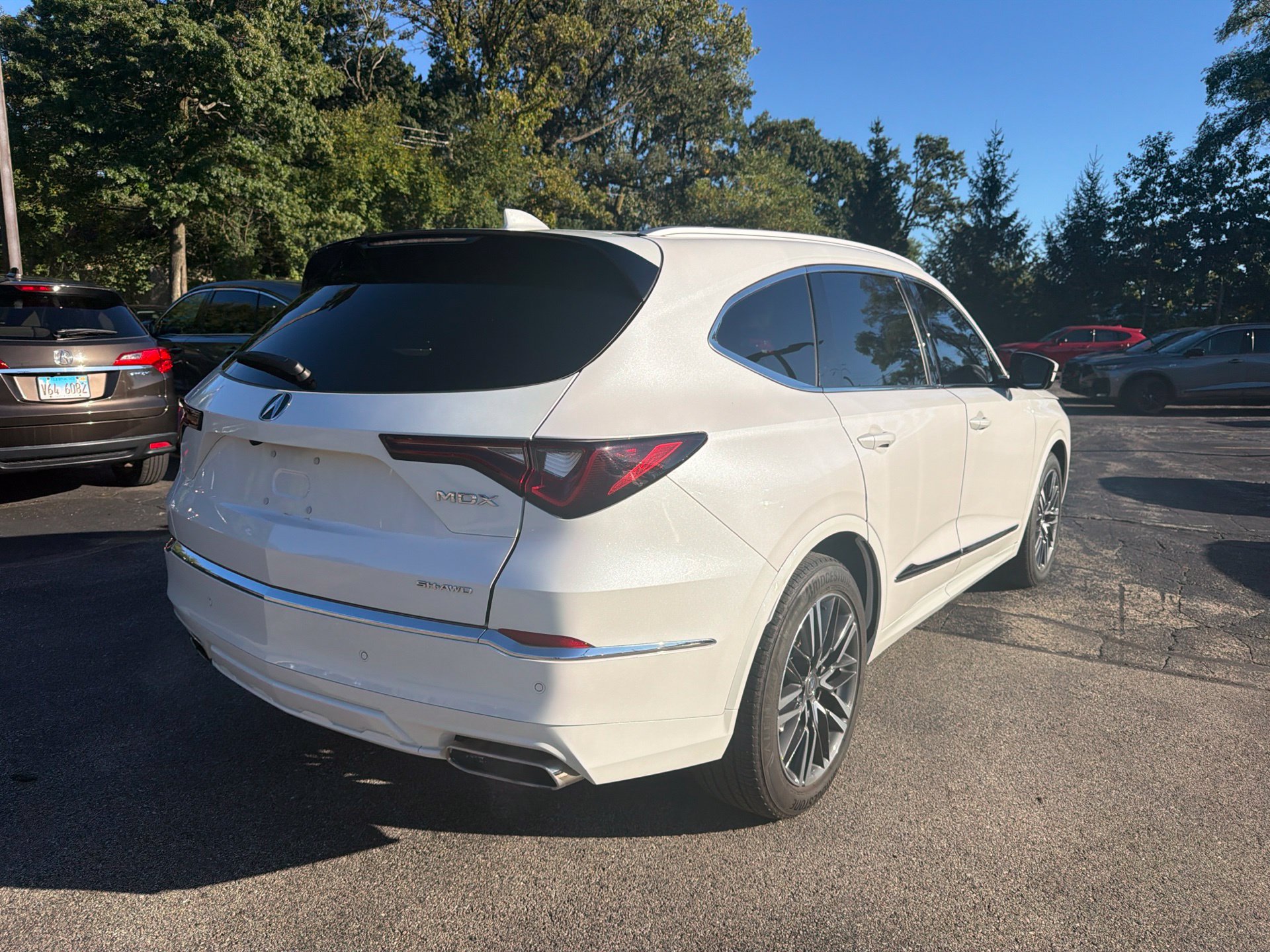 Used 2025 Acura MDX w/ Advance Package AWD/4WD image 6