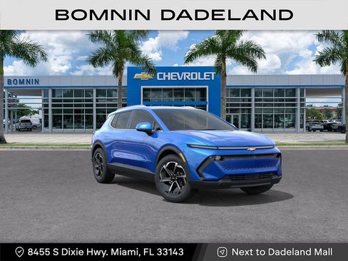 New 2026 Chevrolet Equinox EV LT image 2