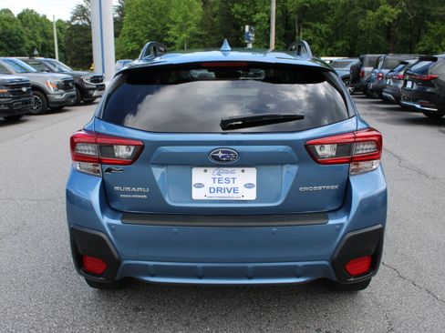 Used 2021 Subaru Crosstrek 2.5i Limited w/ Moonroof Package 2 AWD/4WD image 7