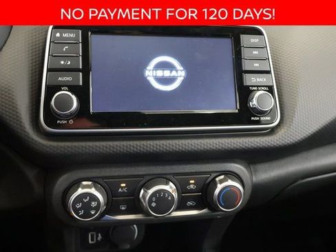 New 2025 Nissan Kicks Play S image 15