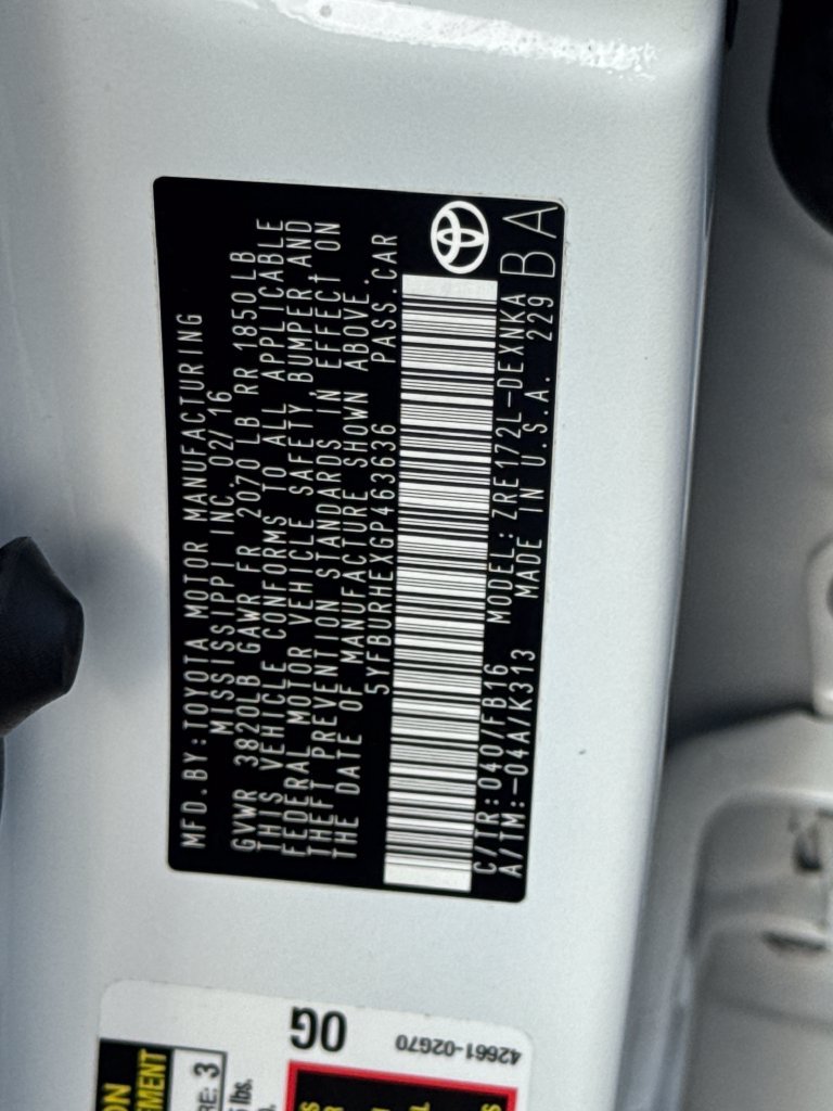 Used 2016 Toyota Corolla LE FWD image 46
